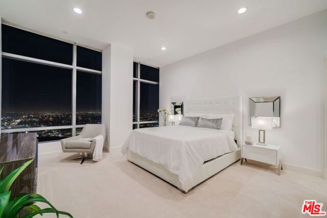 900 W Olympic Boulevard, Los Angeles CA: https://media.crmls.org/mediaz/984320f9-5510-4069-ac46-f0ba2bf914eb.jpg