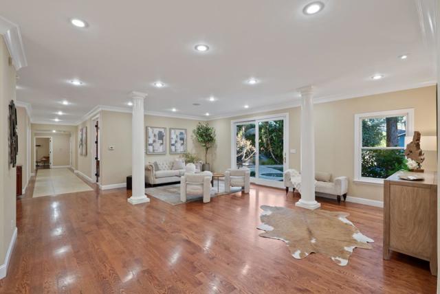 Image 19 of 63 For 12979 Foothill Lane