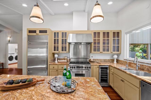 1123 Alta Mesa Road, Monterey CA: https://media.crmls.org/mediaz/98442293-2b85-4c7a-a667-482119aba6b8.jpg