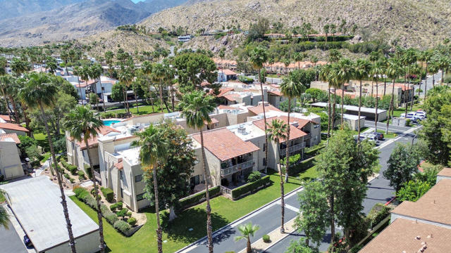 Image 33 of 35 For 2180 Palm Canyon Drive 34
