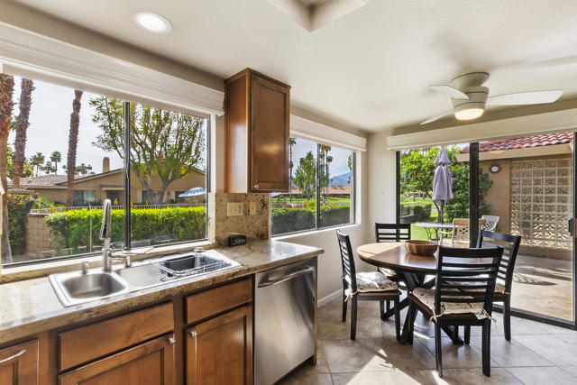 6 Maximo Way, Palm Desert, CA 92260