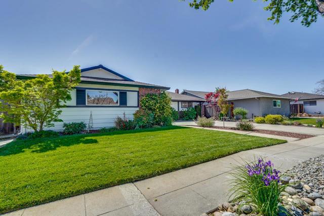 1592 Chambers Drive, San Jose CA: https://media.crmls.org/mediaz/98453d67-cc5d-4a18-8c9f-b3535bd1047d.jpg