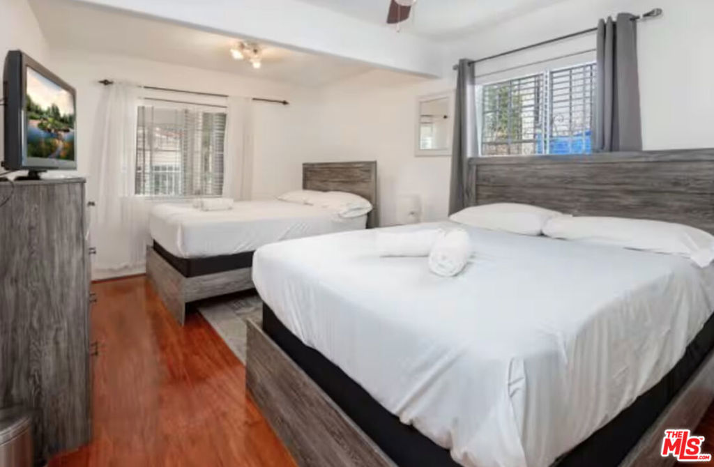 MLS #25567783 img 16