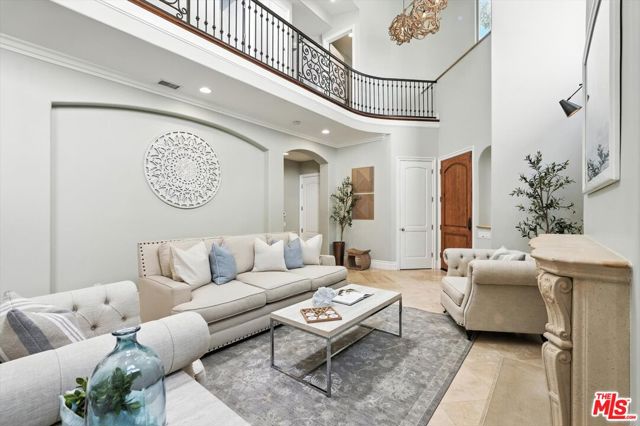 3200 Elm Avenue, Manhattan Beach CA: https://media.crmls.org/mediaz/984760b2-71f4-4f4b-9ae6-e4a061d74ebb.jpg