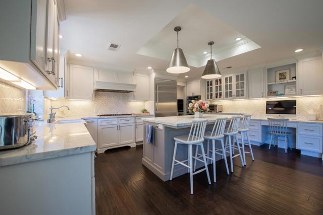 1360 Elder Avenue, Menlo Park CA: https://media.crmls.org/mediaz/98477f0e-1809-487b-8012-f6561f8e7789.jpg