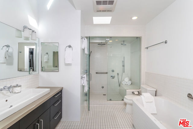 1212 Abbot Kinney Boulevard, C photo 12
