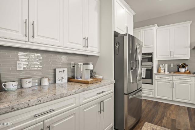 508 Autumn Path Lane, Santa Paula CA: https://media.crmls.org/mediaz/9848356e-067c-43e6-b7ad-ea0ed47fdc74.jpg
