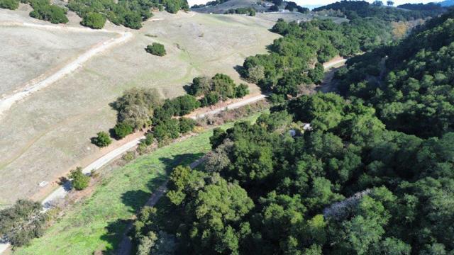 0 San Juan Canyon Road, San Juan Bautista CA: https://media.crmls.org/mediaz/9849db80-5e21-46ff-a6e8-39257395c4e7.jpg