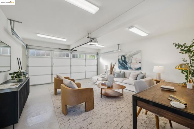 Image 43 of 57 For 1833 Sonoma  