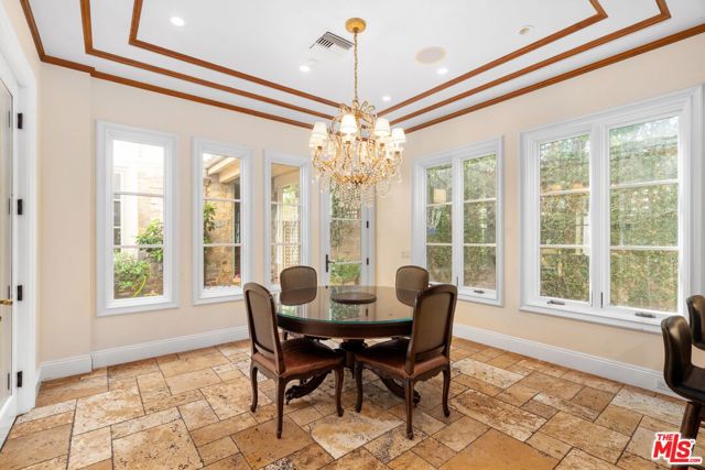 Image 8 of 38 For 919 Gretna Green Way