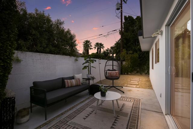 1529 S Calle Palo Fierro, Palm Springs CA: https://media.crmls.org/mediaz/984c0a12-5f57-4304-a374-aa6b685434d9.jpg