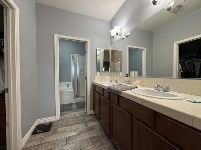 401 Sage Brush Street, Blythe CA: https://media.crmls.org/mediaz/984c9d05-82e8-49a1-8001-47382196c0b1.jpg