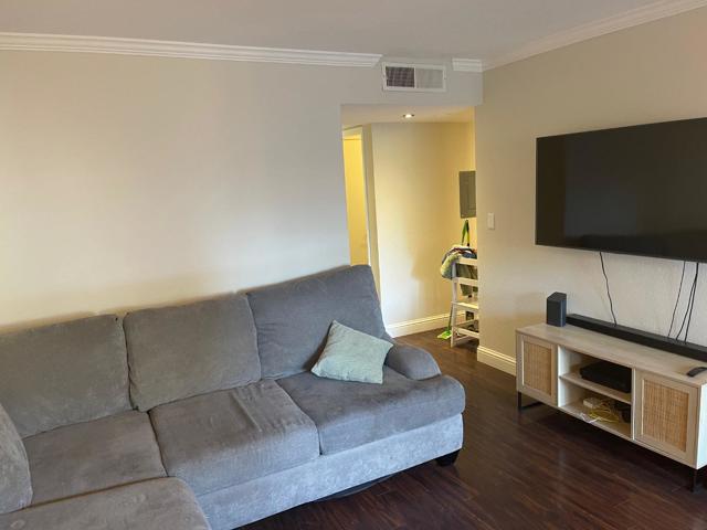 303 Tradewinds Drive, San Jose CA: https://media.crmls.org/mediaz/984e0ae6-ee96-4a34-b763-bf937349f173.jpg