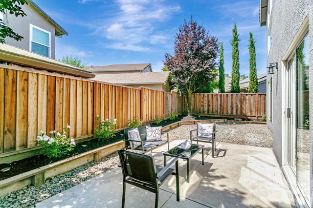 770 Babbs Creek Drive, Gilroy CA: https://media.crmls.org/mediaz/984f4086-dc0a-4392-9c86-f11ce80ae1d8.jpg