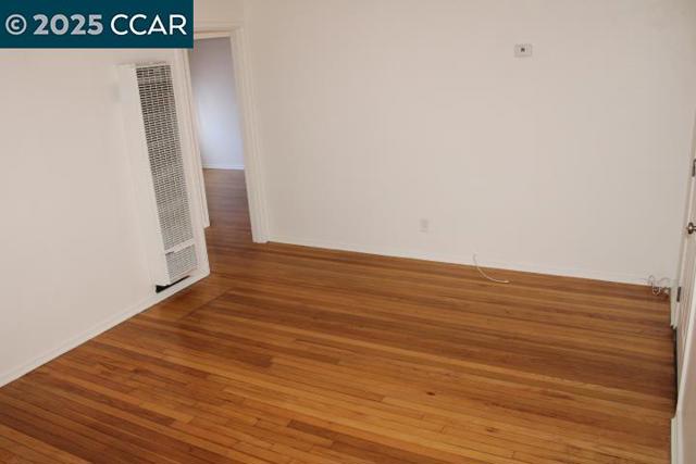 835 33Rd St, Richmond CA: https://media.crmls.org/mediaz/984f44b0-43d6-4287-aa29-eddce8a63fc4.jpg