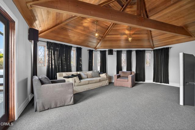 952 Peninsula Street, Ventura CA: https://media.crmls.org/mediaz/984f9f86-e4ae-45dd-8410-f92195ca6d38.jpg