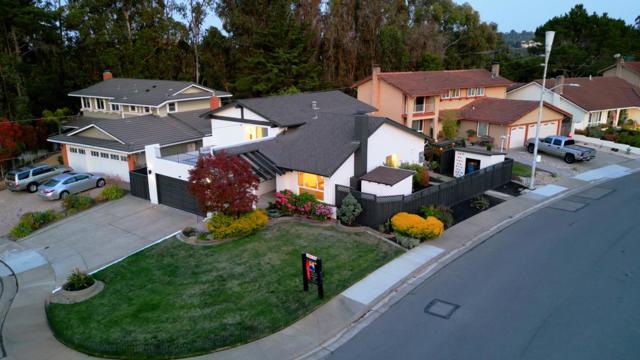 6 Whitecliff Court, San Mateo CA: https://media.crmls.org/mediaz/9850e180-8a9a-46ea-9d81-0a7fcd425b04.jpg