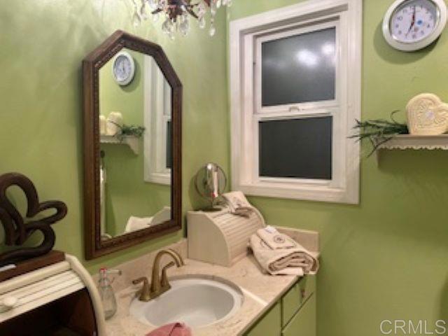 Detail Gallery Image 21 of 58 For 1637 Oak Hill, Escondido,  CA 92027 - 3 Beds | 2 Baths