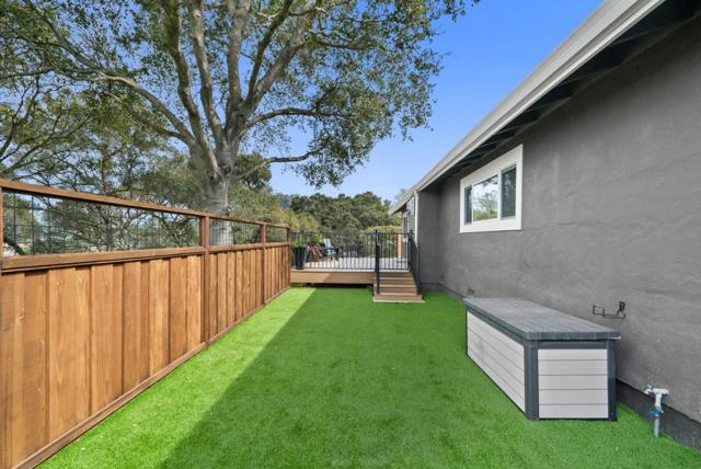 Image 38 of 51 For 386 Carpenteria Road