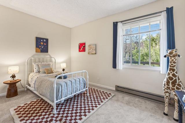 35 28th Avenue, San Mateo CA: https://media.crmls.org/mediaz/98536bd6-0db4-4c14-baba-e2ce055cf4cb.jpg