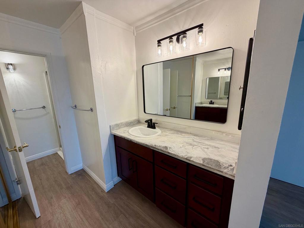 1885 Diamond St. - photo 9