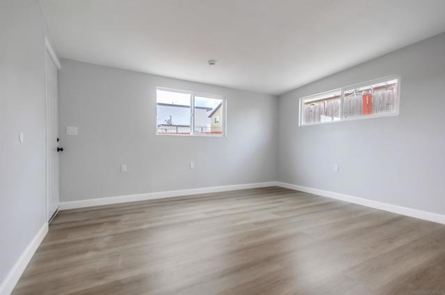 824 PARAISO AVE, Spring Valley CA: https://media.crmls.org/mediaz/9854fa2c-8611-44ce-81e0-eaa6a61f044e.jpg