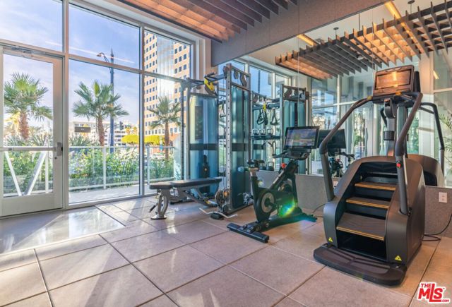200 W Ocean Boulevard, Long Beach CA: https://media.crmls.org/mediaz/9855d738-6488-4fe7-b98e-4416807d590d.jpg