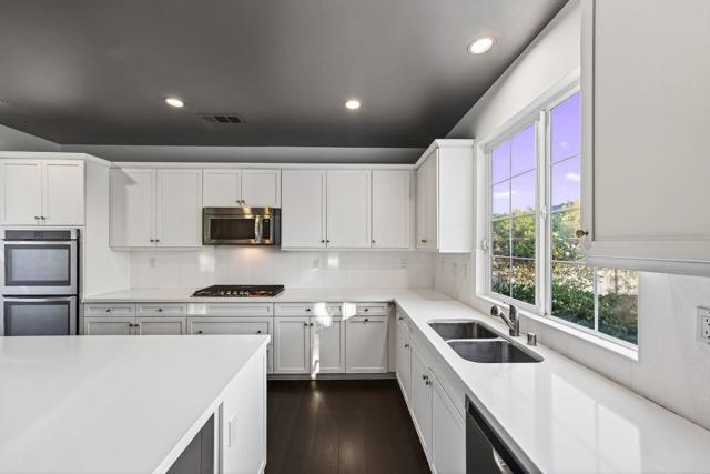 Detail Gallery Image 22 of 75 For 14115 Winged Foot Circle, Valley Center,  CA 92082 - 5 Beds | 4/1 Baths