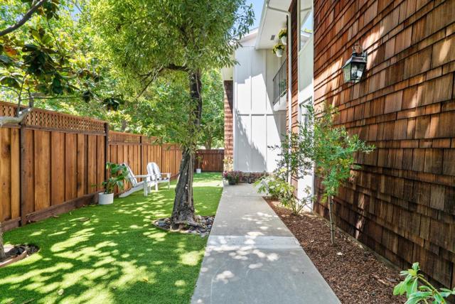 2781 Wimbledon Drive, Aptos CA: https://media.crmls.org/mediaz/9856da2c-3657-4313-999a-546bd3ed8dc5.jpg