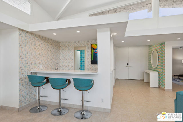2455 S Madrona Drive, Palm Springs CA: https://media.crmls.org/mediaz/985a0c8b-9ea2-4d43-808f-480db9e20207.jpg
