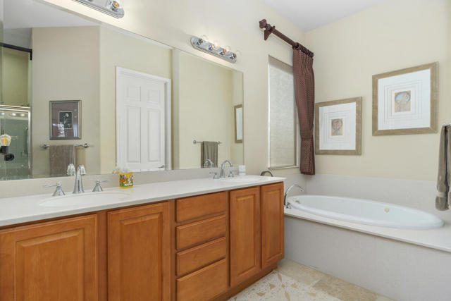 81126 Avenida Lorena, Indio CA: https://media.crmls.org/mediaz/985a8f18-0ecf-4c2e-9d5b-af5be5c229fb.jpg