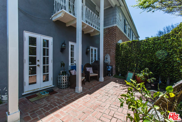 9660 W Olympic Boulevard, Beverly Hills CA: https://media.crmls.org/mediaz/985b6224-c191-4614-96b6-3c41c0fa6348.jpg