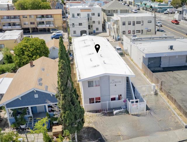 601 Alabama St, Vallejo CA: https://media.crmls.org/mediaz/985bbbfb-5265-4267-9a28-2ba6b936fc06.jpg