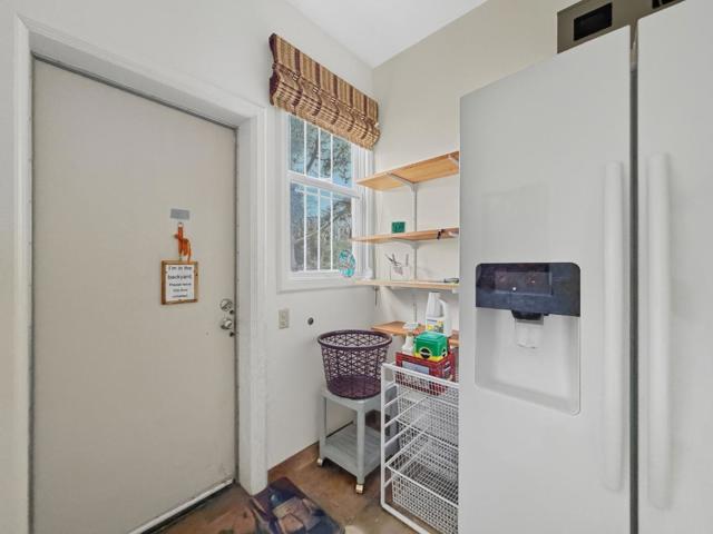 3900 Balboa Street, San Francisco CA: https://media.crmls.org/mediaz/985c1490-07e3-4b2e-bf5d-3a047d22fc51.jpg