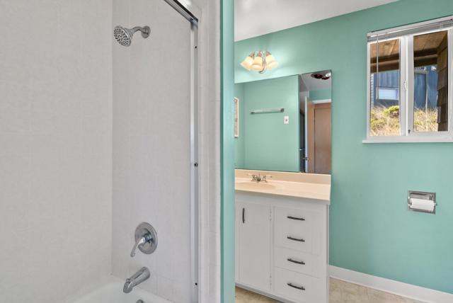 66 Avocet Circle, Watsonville CA: https://media.crmls.org/mediaz/985dedd0-8d0e-4fc2-bd6a-0bc25ab06d7e.jpg