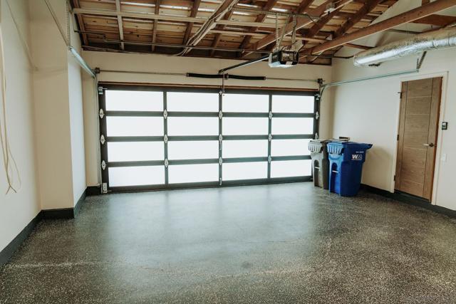 2143 Caminito San Martin, La Jolla CA: https://media.crmls.org/mediaz/985e4fab-4f78-4508-a085-376ca94f64a1.jpg