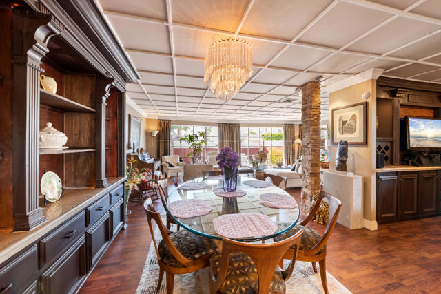 18 Calle De Las Nubes, Palm Springs CA: https://media.crmls.org/mediaz/985e50de-f9d5-4887-9a16-adc7089dec1d.jpg