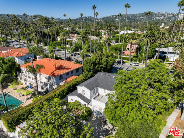 601 Beverly Drive, Beverly Hills, California 90210, 5 Bedrooms Bedrooms, ,4 BathroomsBathrooms,Single Family Residence,For Sale,Beverly,23319925