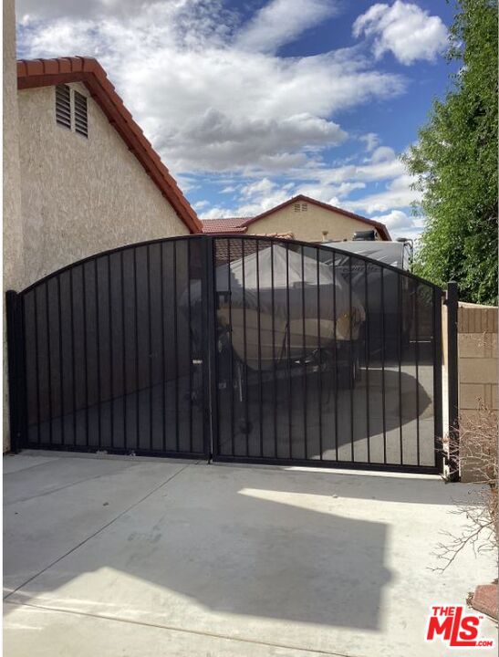 Property Photo 48
