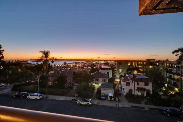 230 W Laurel Street, San Diego CA: https://media.crmls.org/mediaz/9861660c-e609-4ce0-9f45-0925c825122d.jpg