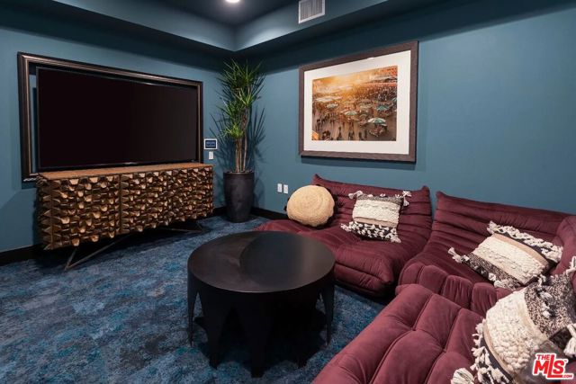 5710 Crescent Park E, Playa Vista CA: https://media.crmls.org/mediaz/98617f3e-8e87-4126-813b-11caf97b57f3.jpg