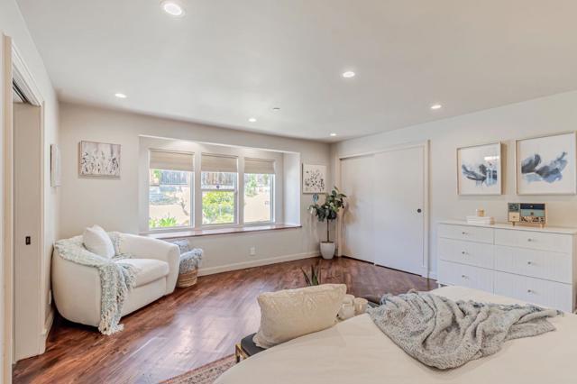 3119 Oak Knoll Drive, Redwood City CA: https://media.crmls.org/mediaz/9861f357-03af-4a9d-aa11-54bfb4a96d3a.jpg