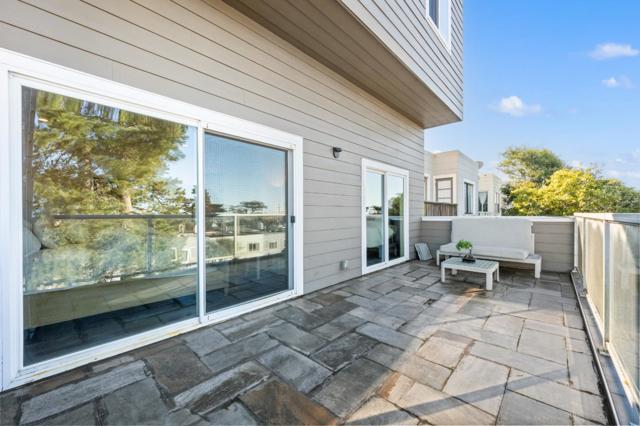 Image 42 of 55 For 2131 35th Avenue