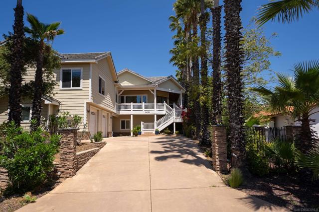 24726 Zanja Place, Ramona CA: https://media.crmls.org/mediaz/98644f89-67b4-479e-a7fe-edeb9d57847a.jpg