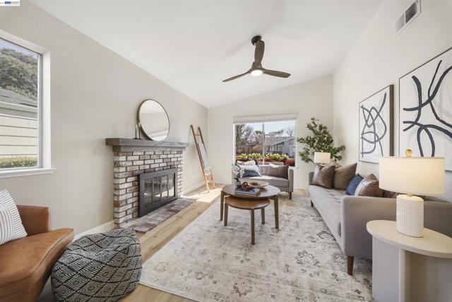 Image 18 of 53 For 4138 Bishop Pine Way