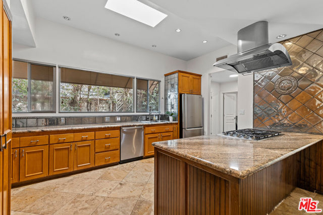 Drew Fenton | 12510 W Sunset Boulevard Los Angeles CA | MLS: 7069768