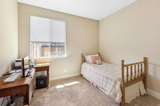 2011 Sage Drive, Hollister CA: https://media.crmls.org/mediaz/98674201-7762-43d0-953f-418bb1ade30c.jpg