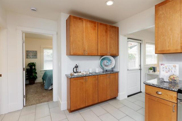 213 Chilverton Street, Santa Cruz CA: https://media.crmls.org/mediaz/98692159-62b1-43e6-9033-3c04eba04da6.jpg