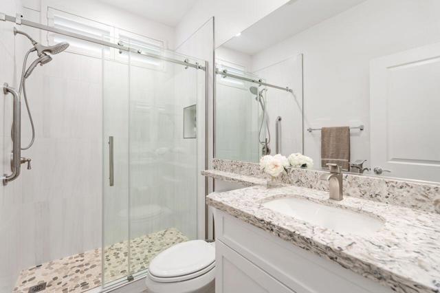 82660 E Mccarroll Drive, Indio CA: https://media.crmls.org/mediaz/9869b8e1-ffa7-42d7-a500-0290662df5f5.jpg