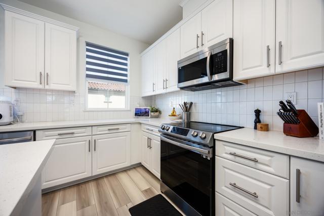 210 Liberty Way, Oceanside, California 92057, 3 Bedrooms Bedrooms, ,2 BathroomsBathrooms,Townhouse,For Sale,Liberty Way,250036286SD